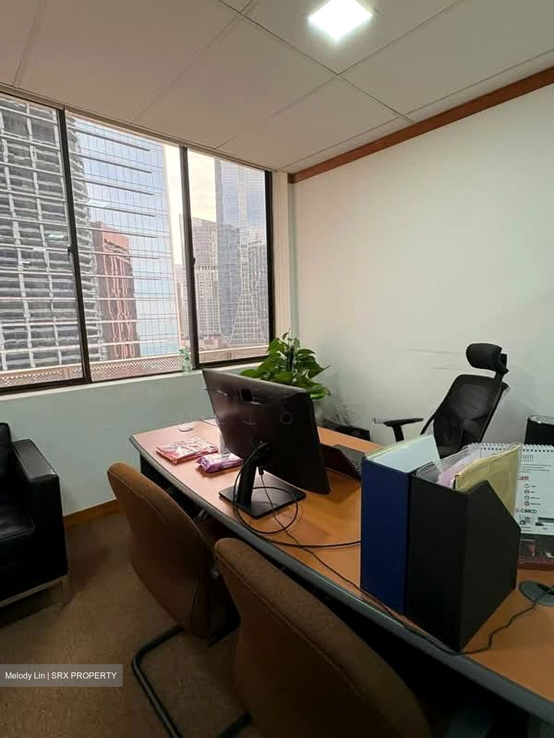 International Plaza (D2), Office #587100581